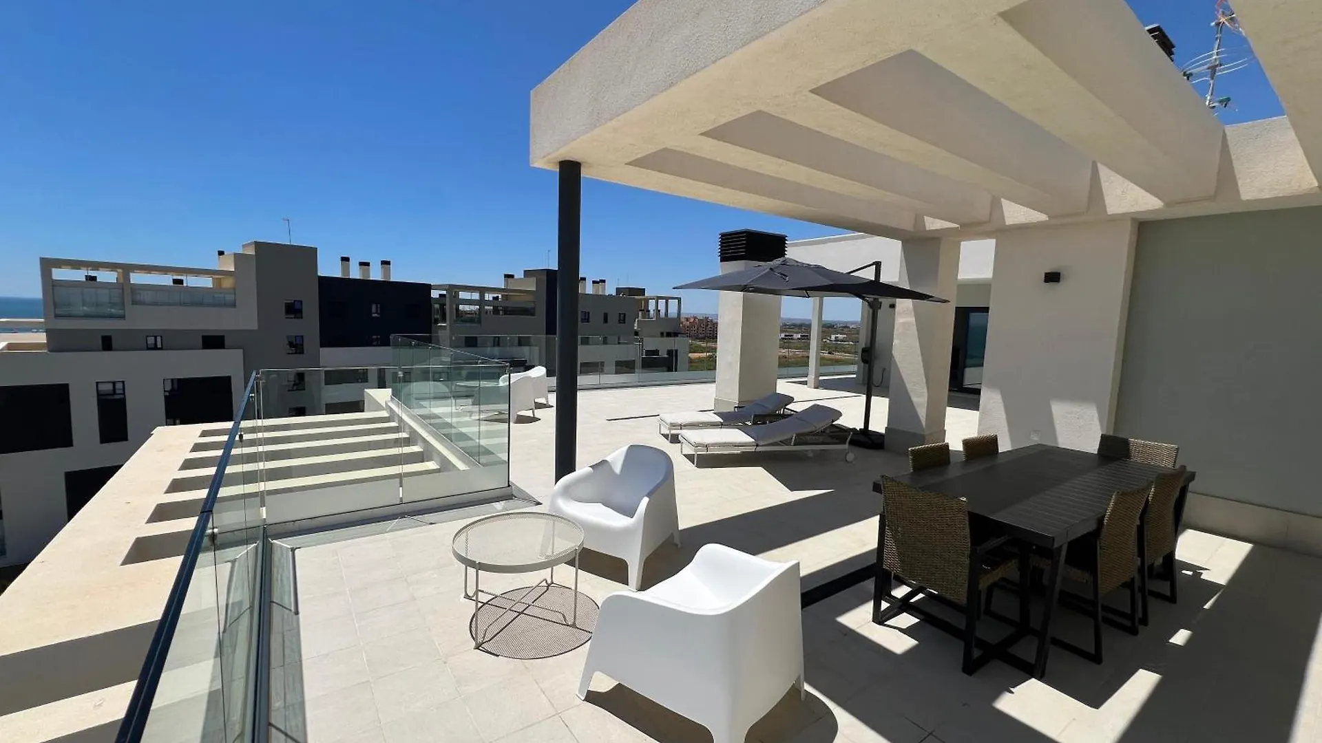 New Penthouse With Sunny Beach View Huelva Appartement