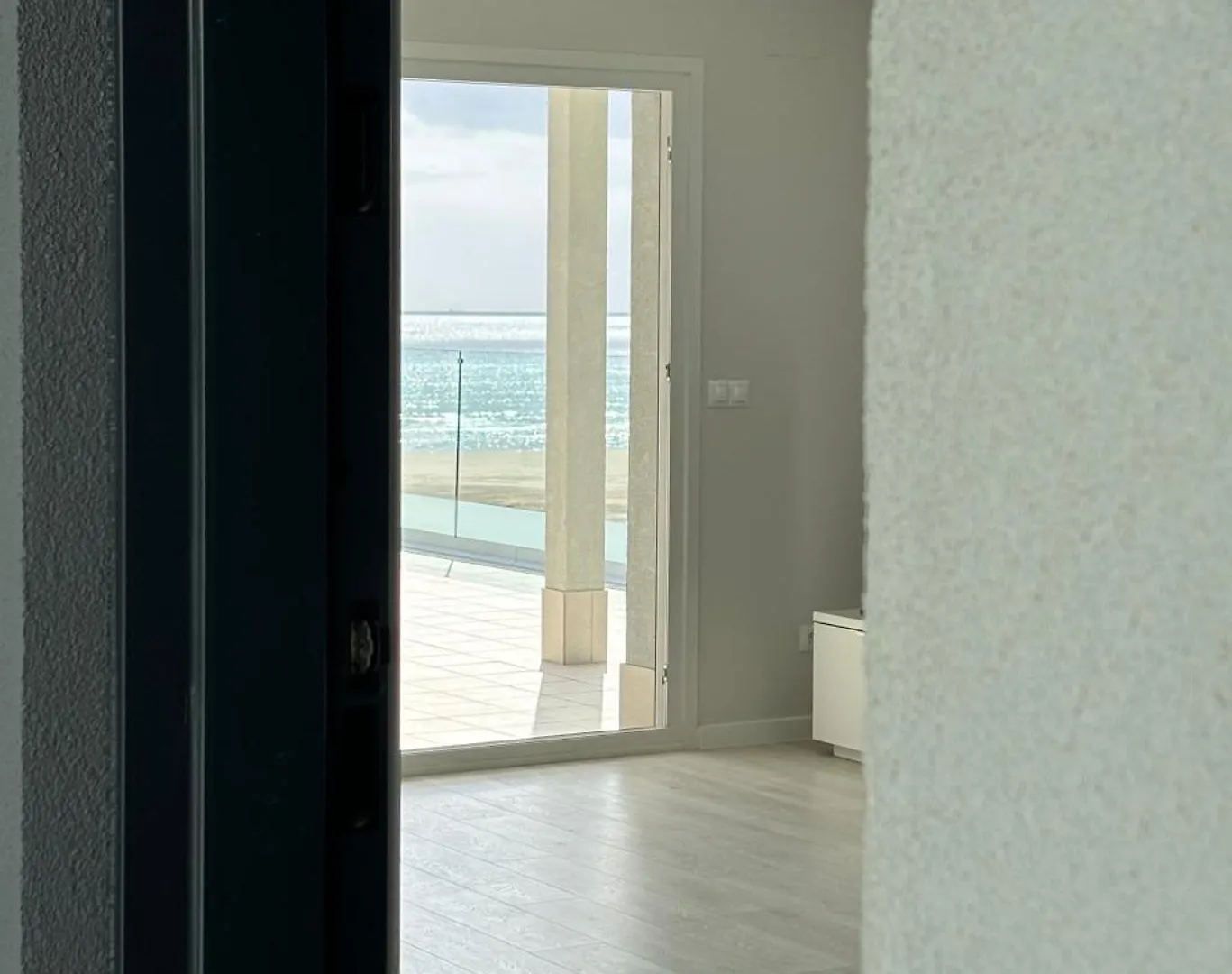 New Penthouse With Sunny Beach View Huelva